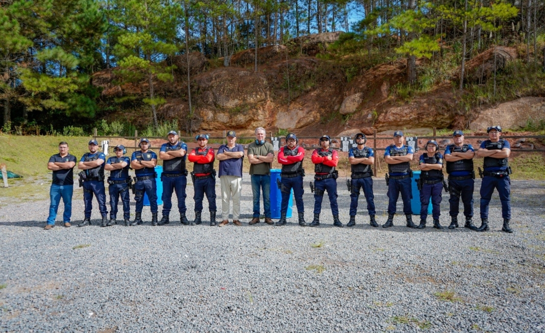 Guarda Municipal de Quatro Barras participa de requalificação anual em habilitação de armas