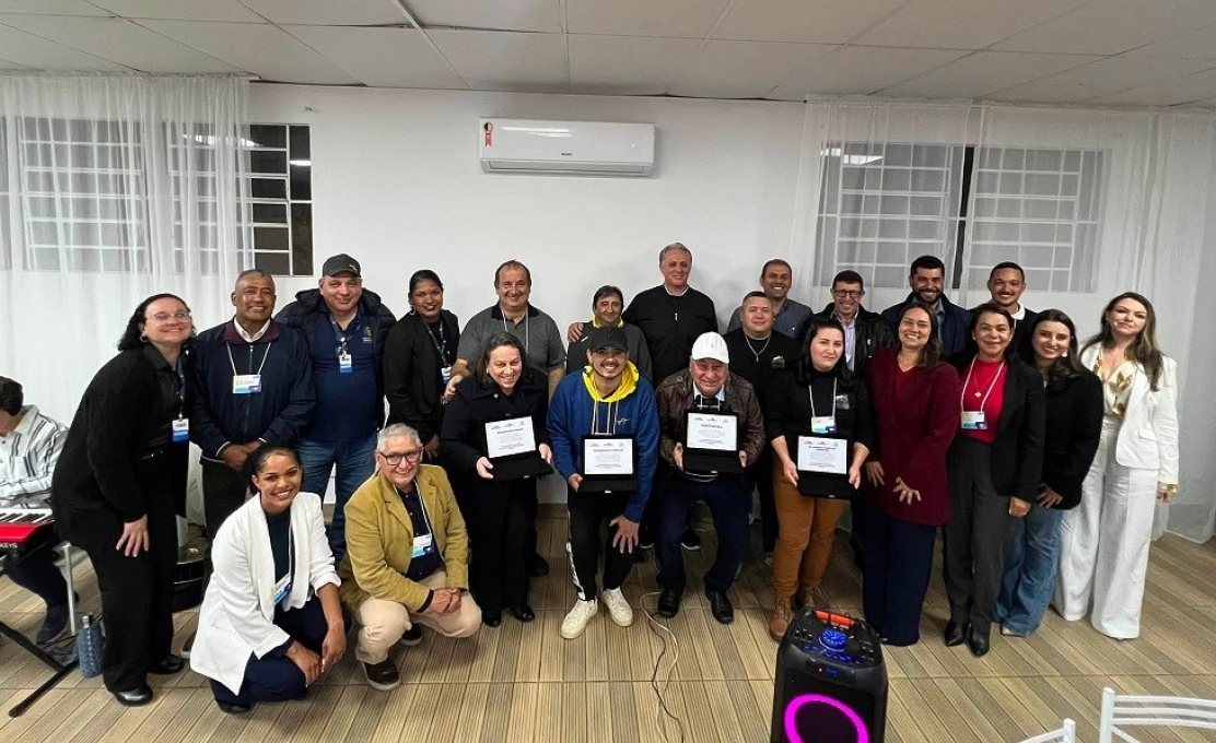III Conexão Empreendedora reúne empresários e homenageia empreendedores
