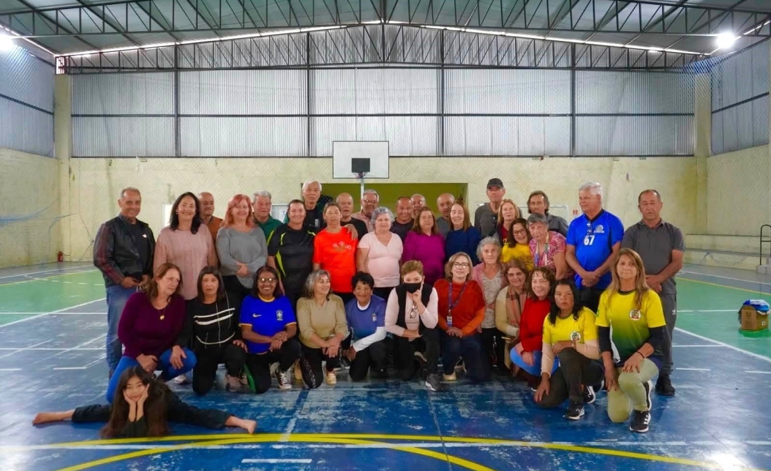 Grupo da Melhor Idade de Quatro Barras conquista dois vice-campeonatos no JIIDO