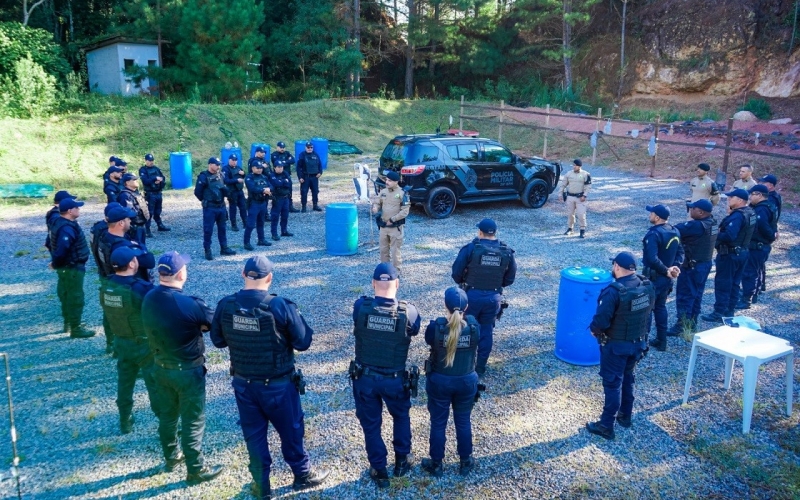 Guarda Municipal participa de curso de técnicas de abordagem com apoio da Polícia Militar