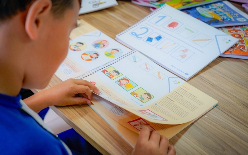 Investimentos em Educação: Robótica e inglês compõem grade de aulas da rede municipal de ensino