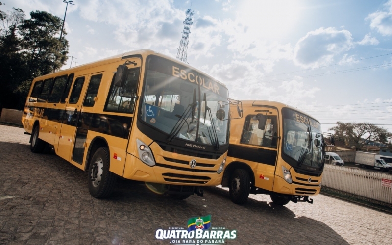 Investimento: transporte escolar recebe dois ônibus zero km
