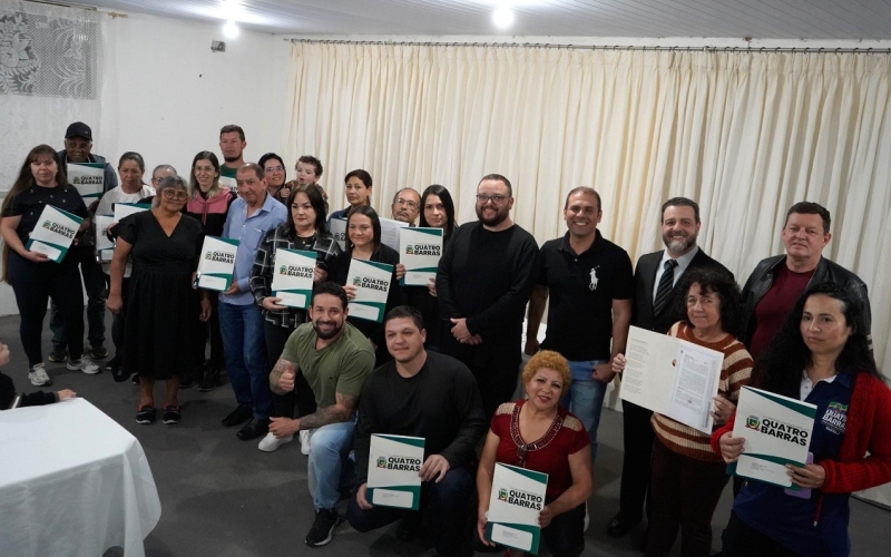 Programa Moradia Legal chega à marca de 655 títulos já entregues; nesta fase foram contemplados moradores do Itapira